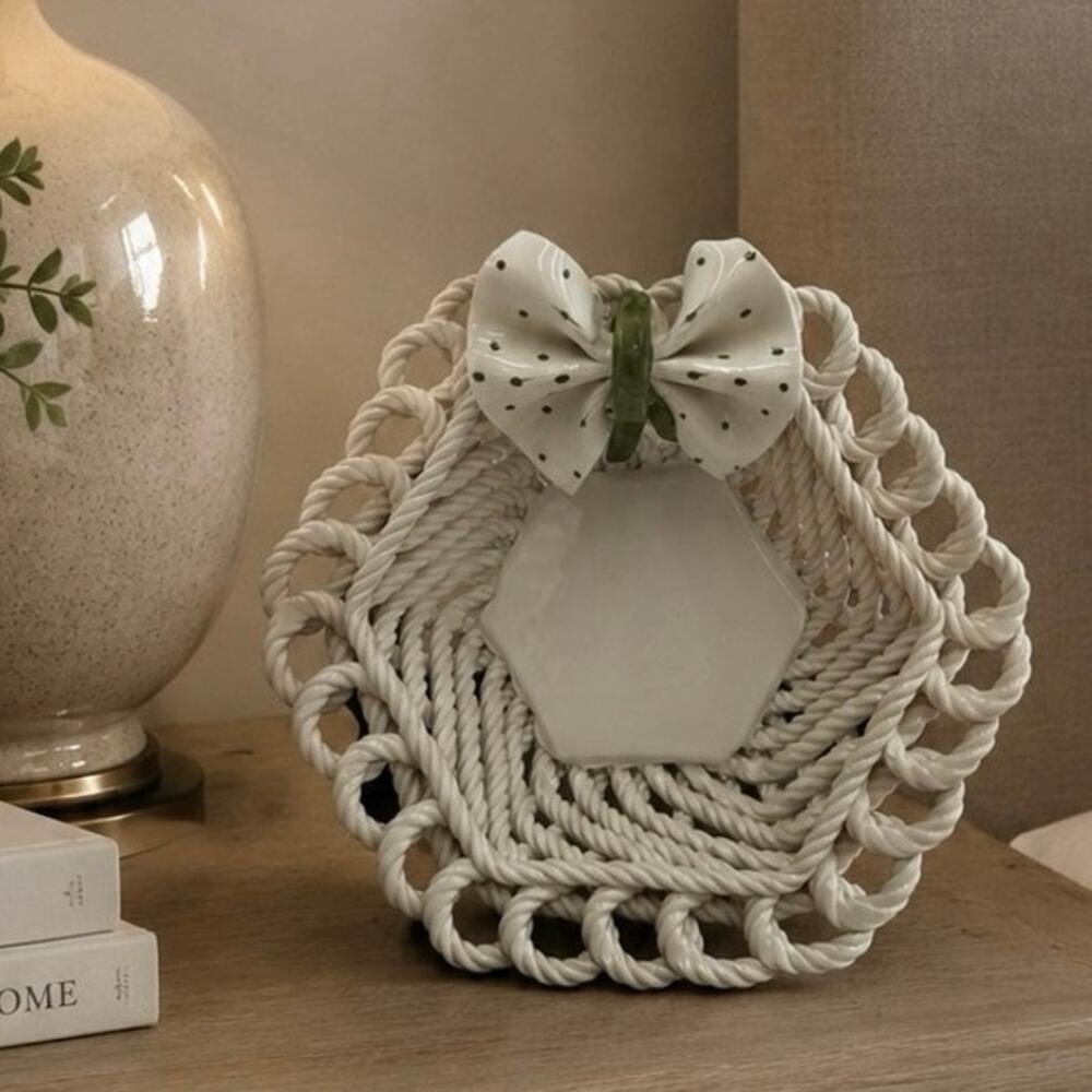 Porcelain Woven Trinket Bowl